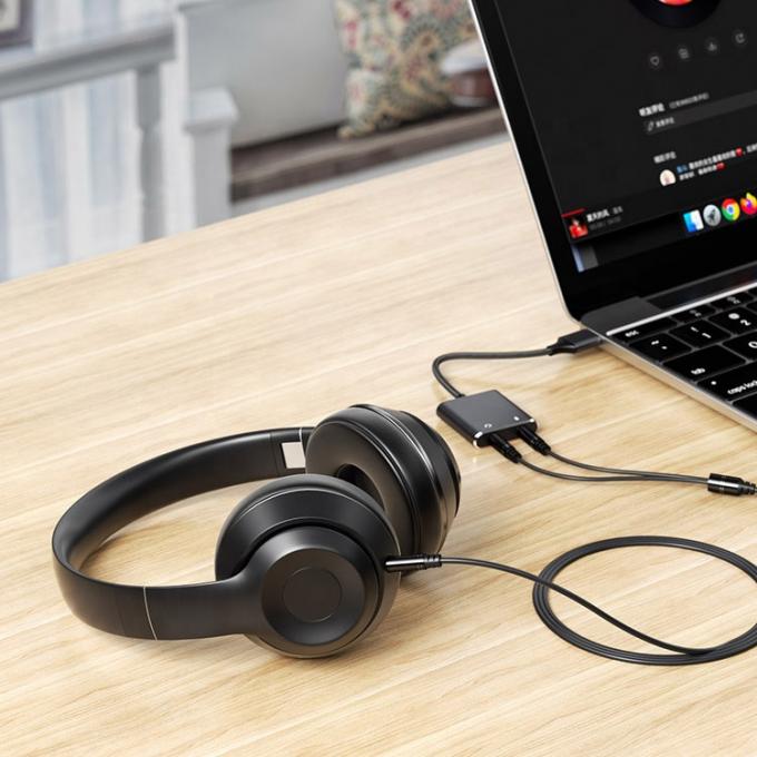 Plug and Play Audio Mic Studio Headset Adaptore di scheda audio esterna USB per laptop 4
