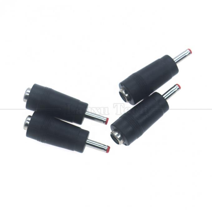 5.5x2.1 mm Adaptore di Jack di alimentazione DC da femmina a 3,5x1,35 mm maschio 4