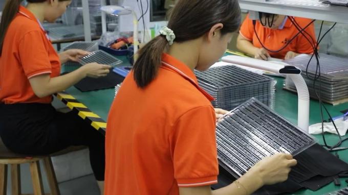 Wuhan Lanxu Technology Co., Ltd. linea di produzione in fabbrica 3